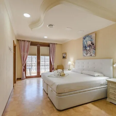 Luxury Nautilus Heated Pool * Costa Adeje (Tenerife)