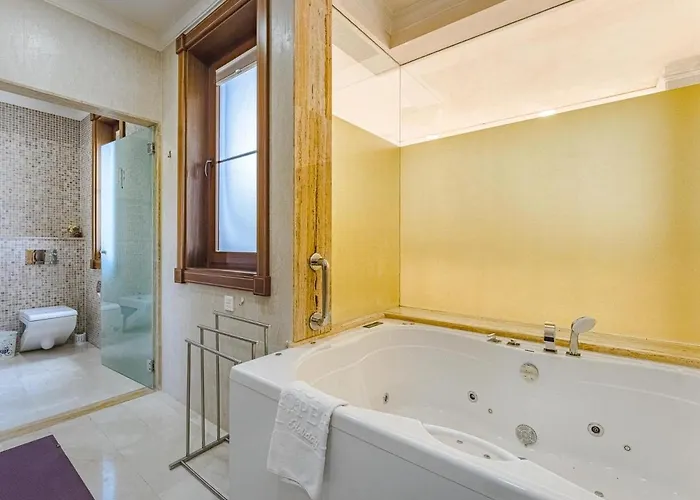 Luxury Nautilus Heated Pool Hébergement de vacances